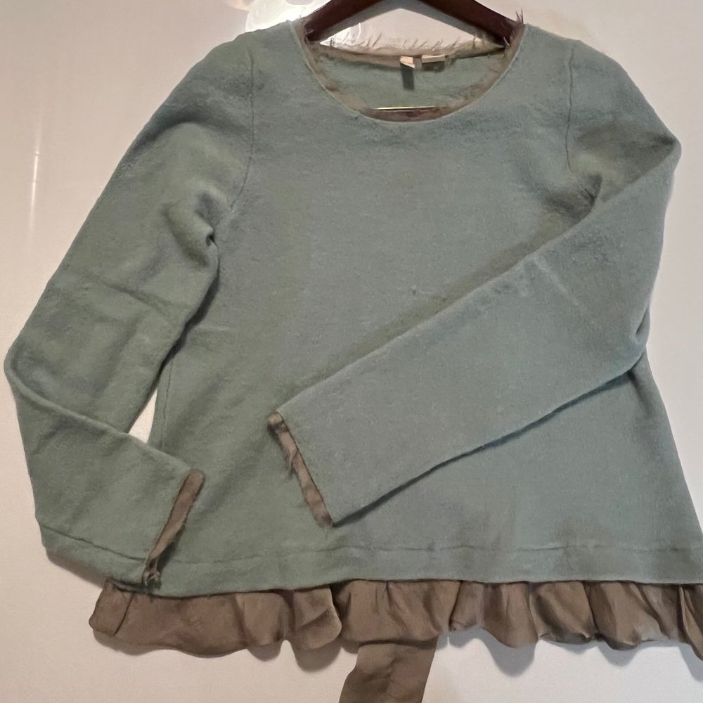 Moth Anthropologie ruffled edges sweater with back waist satin tie L